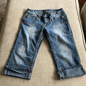 Jean Capris Pants